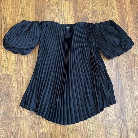 NWT Express Off The Shoulder Pleated Mini Dress XL - Picture 3 of 8